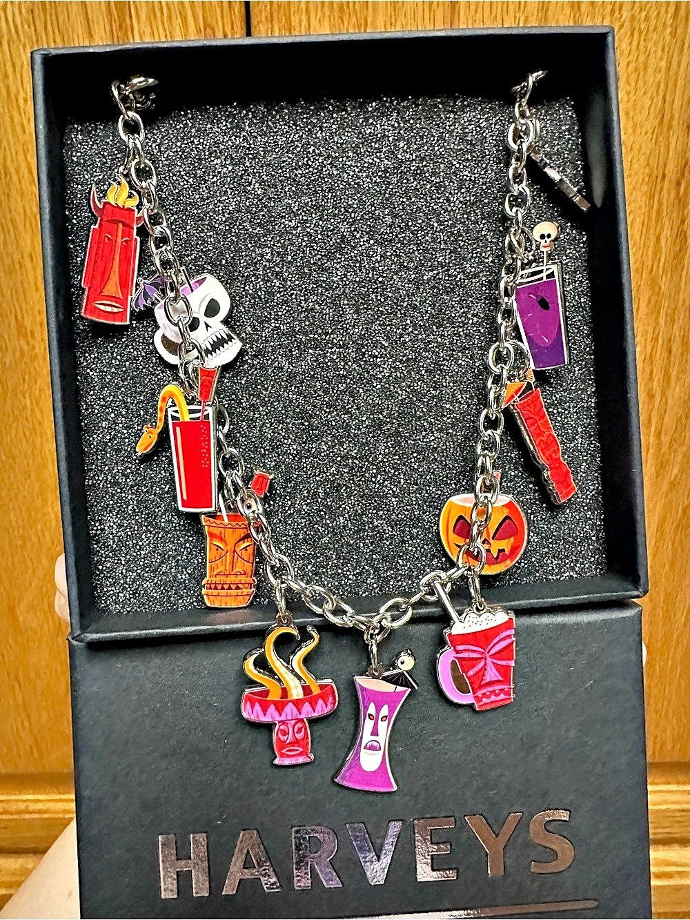 Harveys Shag Spooky Tiki Cocktail Chain Bag Charm Necklace Silver & Red